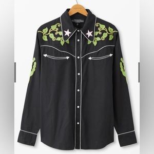 Men’s Embroidered Western Shirt - Large - New / Never Worn